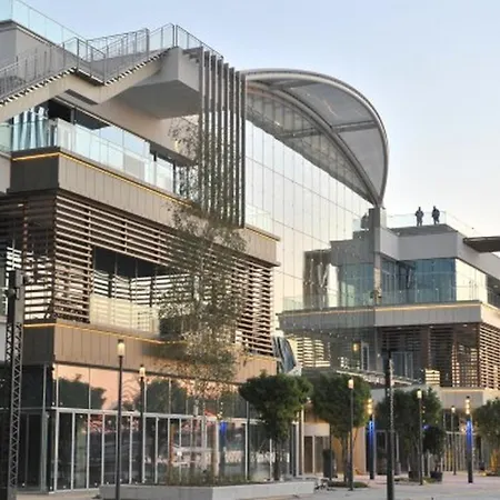 Waterfront By Business Belgrade