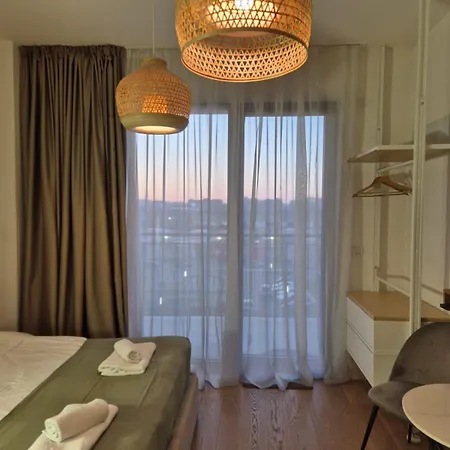 Waterfront By Business Appartement