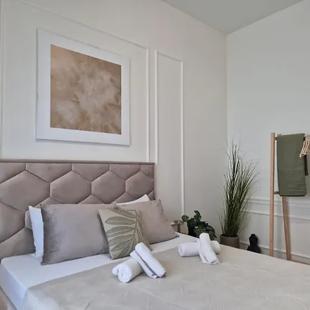 Apartment Waterfront By Business Belgrade