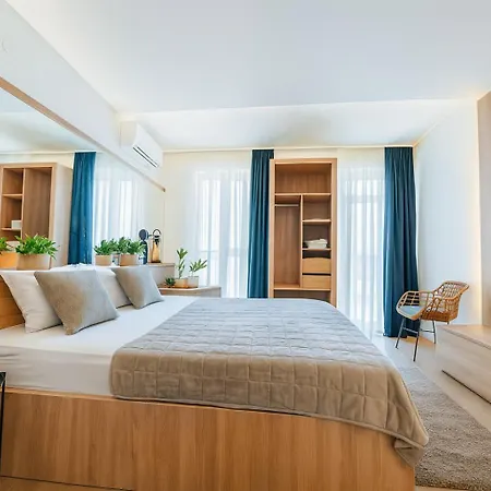 Waterfront By Business * Belgrad